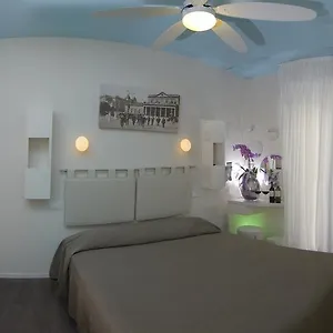 Casablanca 3*, Rimini Italien