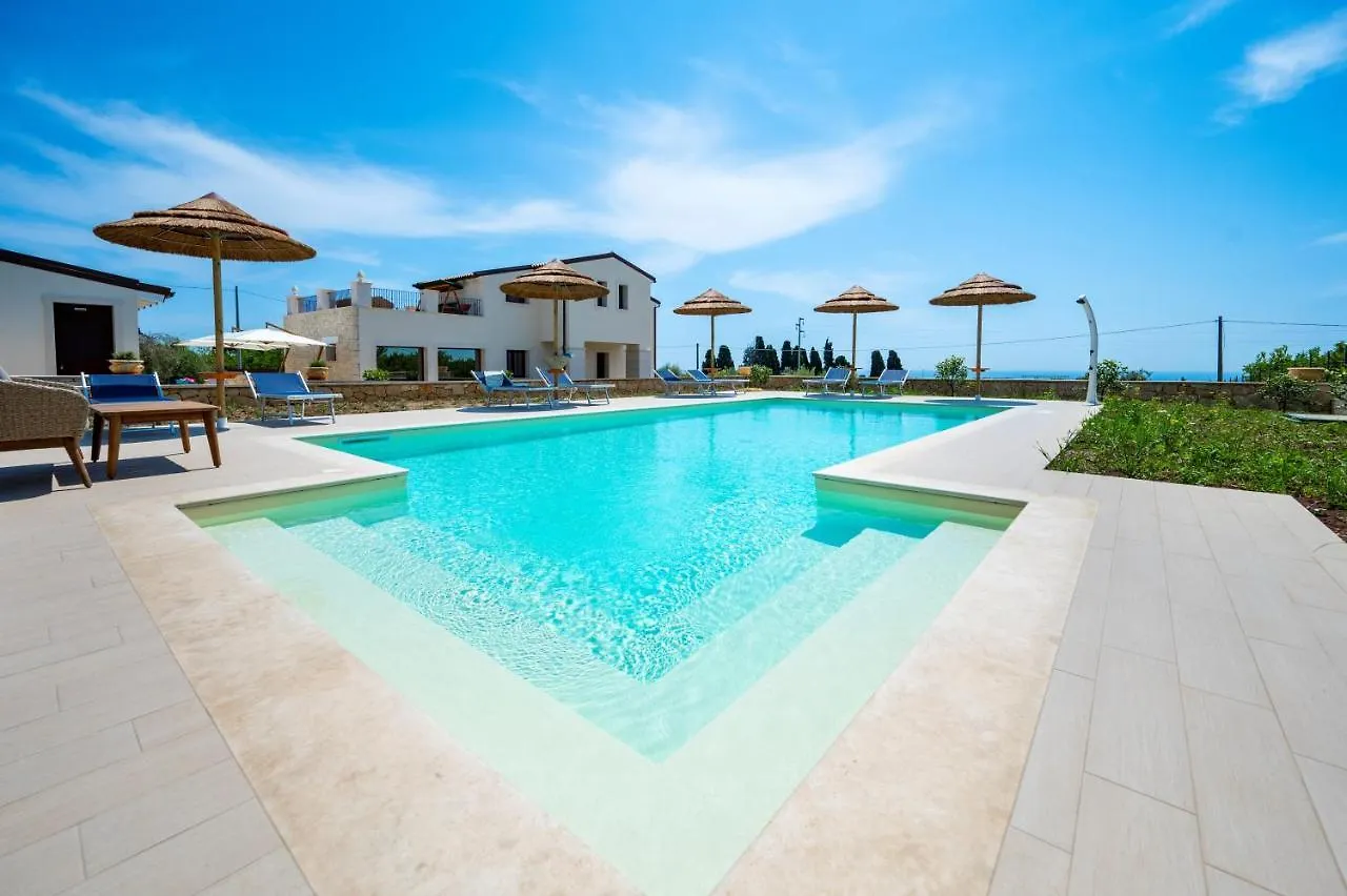Villa Carmiano Luxury Bedrooms In Avola In The Province Of Syracuse With Spa And Swimming Pool And Wonderful Seaview