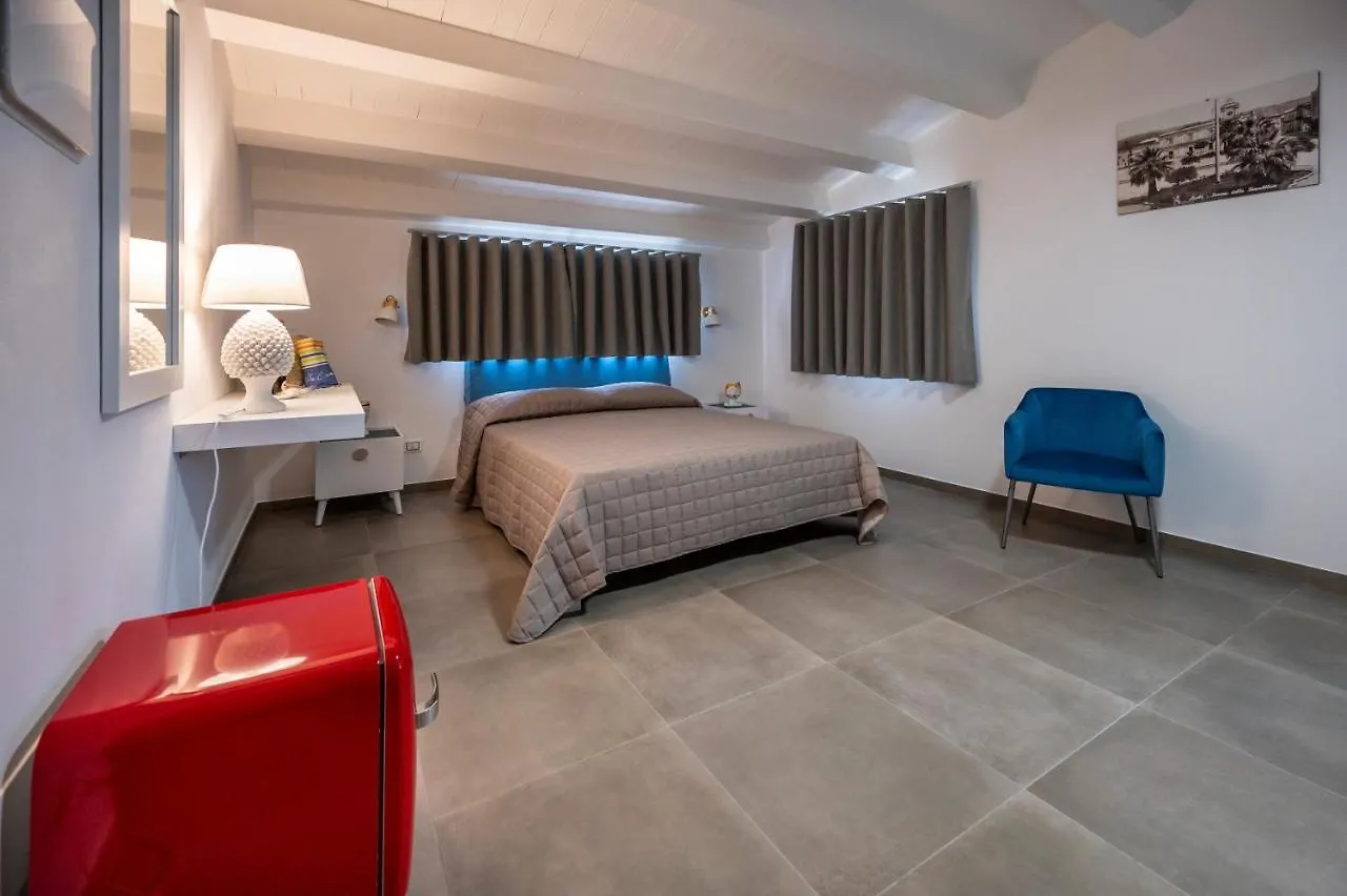 Villa Carmiano Luxury Bedrooms In Avola In The Province Of Syracuse With Spa And Swimming Pool And Wonderful Seaview